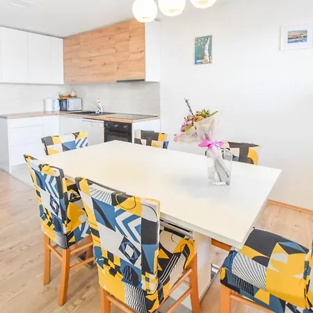 Apartment Antea